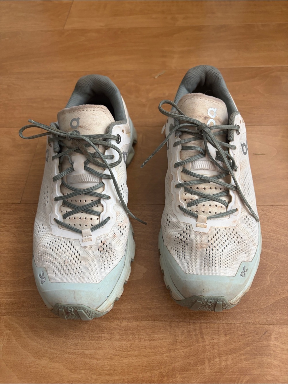 On Running Women's Beige and Mint Hiking/Trail Running Shoes